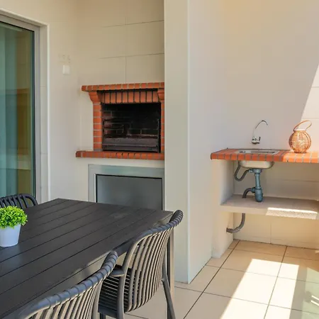 Apartament Invesdora E Governador *