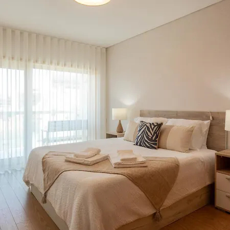 Apartament Invesdora E Governador